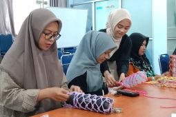 Disperpusip Pontianak gelar pelatihan Makrame dalam rangkaian kegiatan "Merayu"