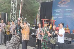 Pemkab Kulon Progo gelar Saron Gender di Plaza Kuliner Glagah