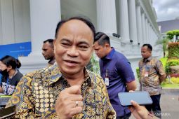 Budi Arie : Pertemuan Jokowi-Hashim di Solo tak bahas Partai Super Tbk