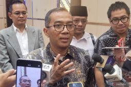 Mendiktisaintek sebut keputusan UI soal S3 Bahlil adalah yang terbaik