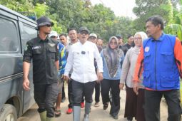 Pemkab Indramayu menangani dampak bencana angin puting beliung