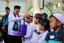 Santunan bareng donatur wujud kebersamaan dalam kebaikan