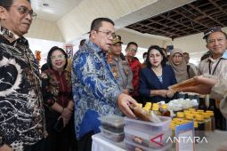 Pemkot Pematangsiantar menggelar pasar murah stabilkan harga bahan pokok