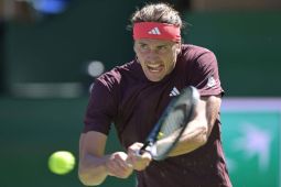 Zverev ukir sejarah, Fritz melaju kencang