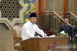 Gubernur Kaltim  minta perusda berinovasi tingkatkan pendapatan daerah