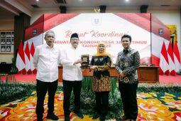 Gus Ipul ajak kepala daerah di Jatim sukseskan Sekolah Rakyat