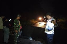 Jembatan di Desa Marena Kabupaten Sigi rusak dan tidak bisa dilintasi