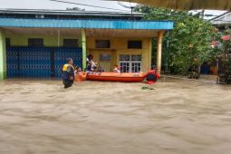 BPBD Bengkayang mengingatkan warga waspada terhadap cuaca ekstrem