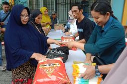 Warga Pontianak terbantu dengan hadirnya operasi pasar