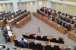 Komisi I DPR rapat dengan Komdigi bahas RUU Penyiaran