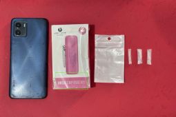 Perempuan di Desa Solan tertangkap jual sabu