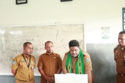 1.686 siswa  SMA/SMK di SBT Maluku ikut UNBK dengan lancar