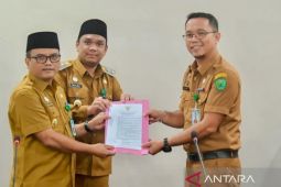 Letnan tunjuk Roni Gunawan Rambe Plt Sekretaris Daerah