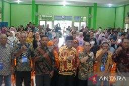 Komisi IX bersama BGN mensosialisasikan Makan Bergizi Gratis di Kalbar
