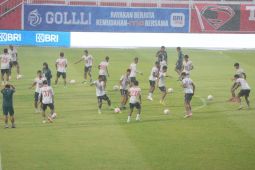 Liga 1 - Imran: Pemain harus fokus jangan terbebani target