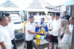 MinyaKita di Banjarmasin dipastikan sesuai takaran