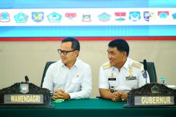 Gubernur Sulut perintahkan tangkap ASN keluyuran saat jam kerja