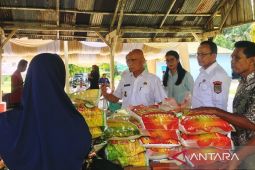 Menjaga stabilitas harga, Pemkab Asahan gelar operasi pasar khusus di 2 lokasi