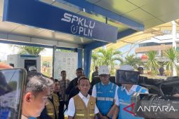 Menteri ESDM pastikan listrik aman dan andal saat Lebaran