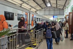 Jumlah penumpang kereta ekonomi PSO di KAI Madiun pada 2024 meningkat