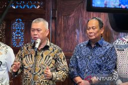 Menhub tekankan kewaspadaan agar kebakaran kereta tidak terulang