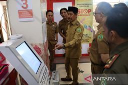 Wabup Penajam lakukan sidak  pastikan kualitas layanan-disiplin ASN