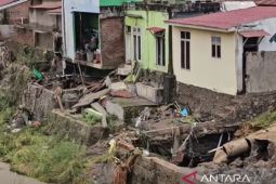 Dilaporkan dua warga hilang pasca banjir Padangsidimpuan