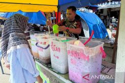 Penjualan takjil di Aceh Timur lesu pembeli