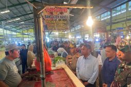 Darma Wijaya cek harga bahan pokok di Pasar Seirampah