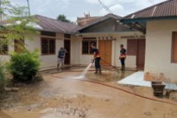 Pusdalops Sumut catat 500 KK terdampak banjir di Kota  Gunungsitoli
