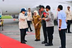 Prabowo tiba di Jawa Timur untuk resmikan PMR PTFI dan stadion