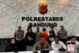 Perempuan penyuka sesama jenis bunuh "kekasih" di kos Ciumbuleuit Bandung