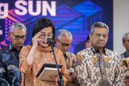 IHSG melemah, Sri Mulyani pesan BUMN untuk jaga kinerja