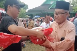 Operasi Pasar Murah di Pontianak Barat