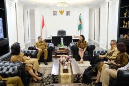 Wamen KP2MI bahas peluang kerja migran di Makassar