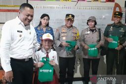 Bupati Gianyar tinjau pelaksanaan Makan Bergizi Gratis