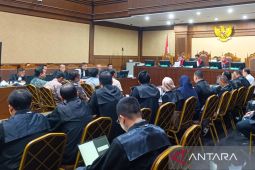 Saksi sebut impor gula mentah di era Tom Lembong