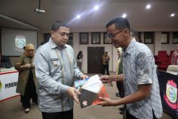 Wali Kota serahkan 20 SK pejabat baru Pemkot Makassar