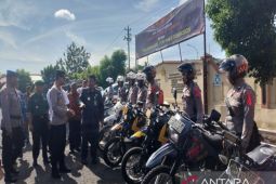 Polres Kulon Progo mendirikan dua pos pengamanan Operasi Ketupat 2025