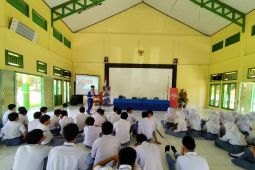 Asmo Kalbar #Cari_aman di SMA N 1 Singkawang