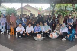 DKP3 Banjarmasin bantu pengolahan dan pemasaran hasil perikanan Poklahsar