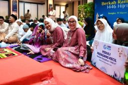 Sukacita dan kehangatan warnai puncak berkah ramadhan, YBM PLN bagi ribuan penerima manfaat