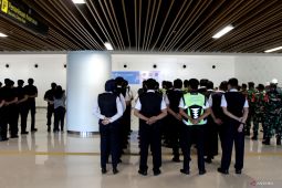 Persiapan mudik lebaran di Bandara Juanda