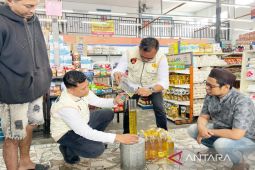 Polda Kalsel awasi berbagai titik distribusi MinyaKita