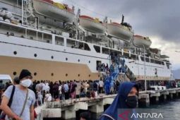 Pelabuhan Bima mulai dipadati pemudik