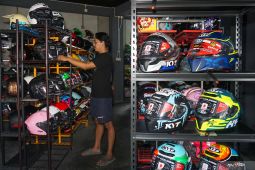 Penjualan helm di Balikpapan meningkat jelang lebaran