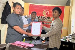 Calon Bupati Parigi Moutong Nizar Rahmatu dilaporkan ke Bawaslu