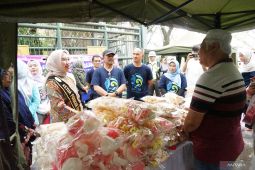 Pemkab Bekasi gelar bazar produk olahan ikan
