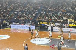 Dewa United menang 81-72 di kandang Kesatria Bengawan Solo
