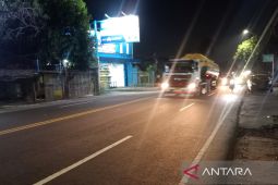 Arus lalu lintas menuju Yogyakarta masih landai